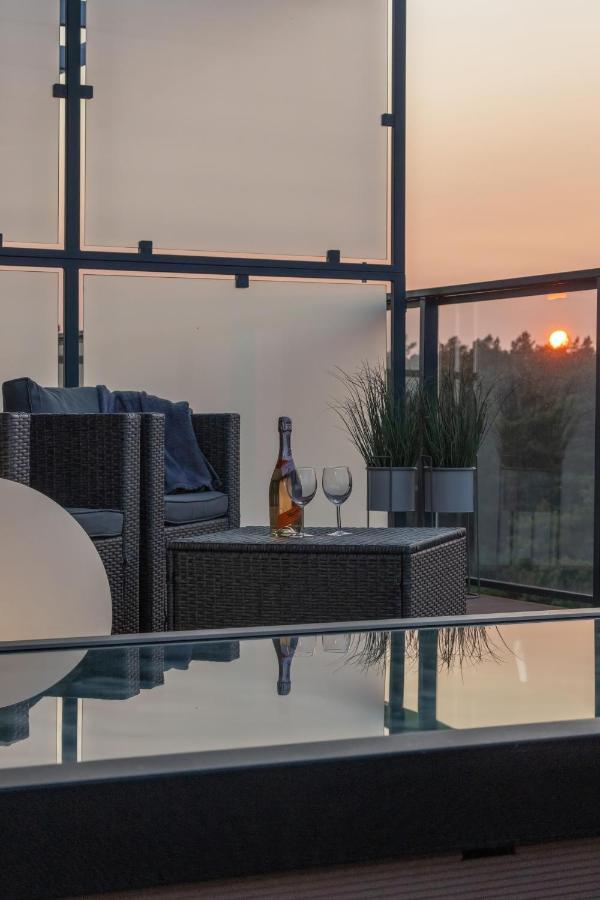 Lighthouse Luxury Penthouse - Jantar Apartamenty Mrzeżyno Exteriér fotografie
